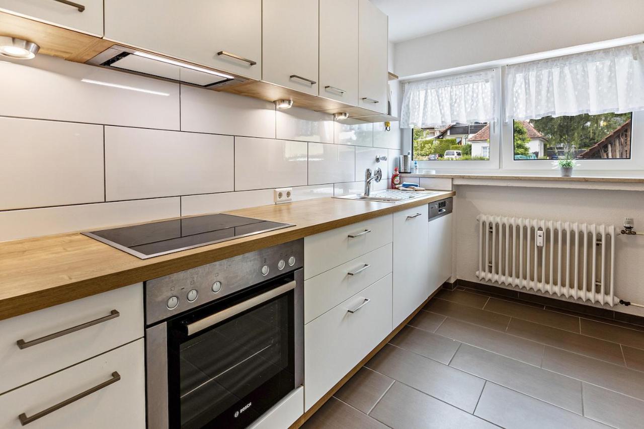 Ferienwohnung Am Alten Brunnen Гаенхофен Екстериор снимка